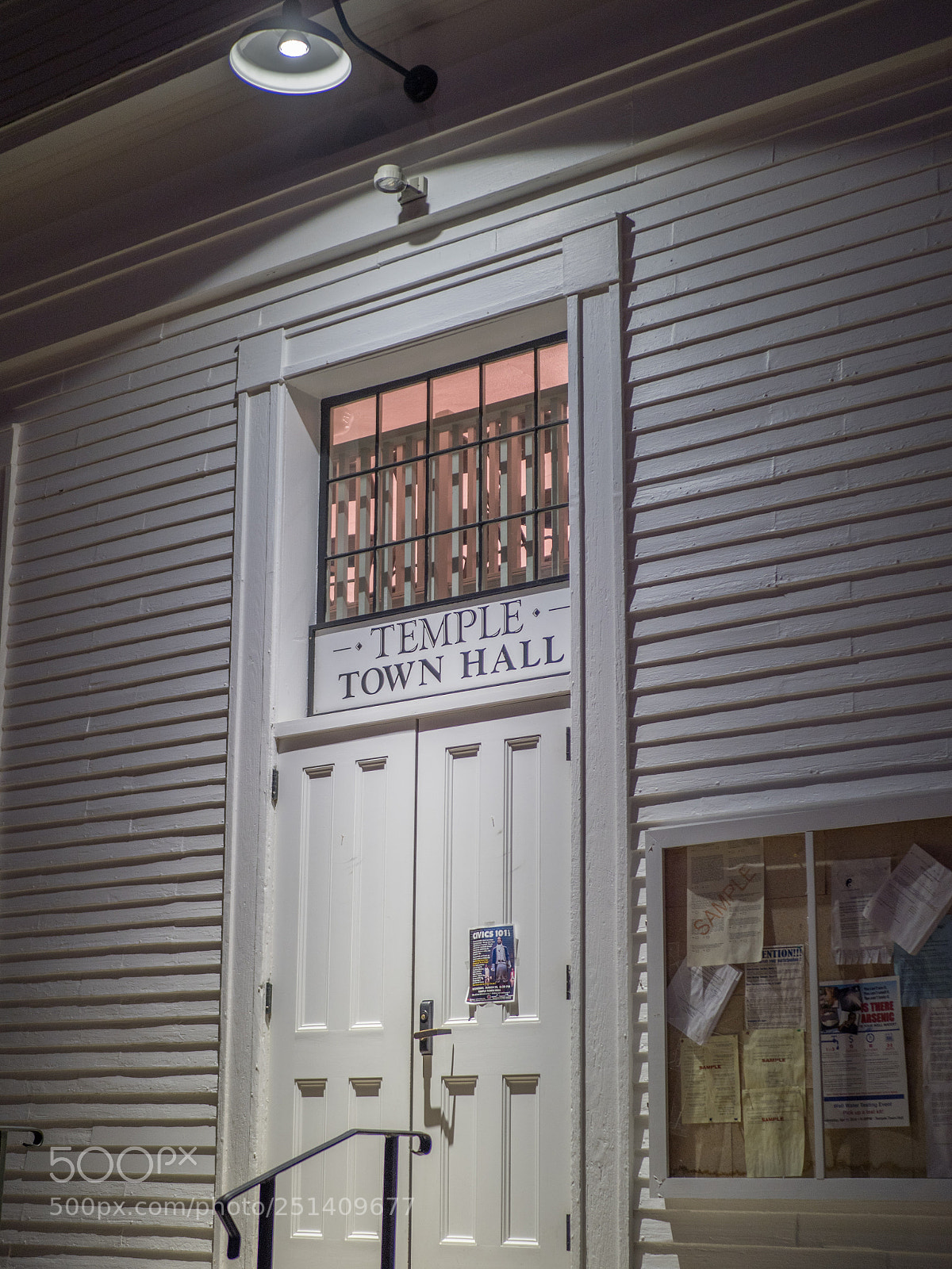 Olympus OM-D E-M1 Mark II sample photo. Temple town hall photography
