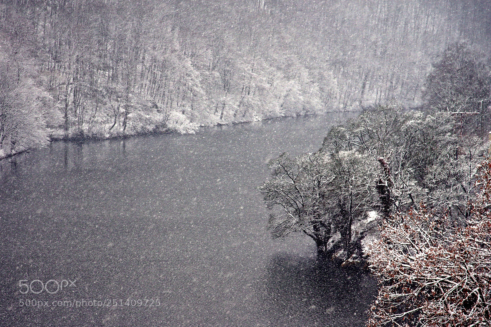 Pentax K-3 sample photo. Snowing above the lake photography