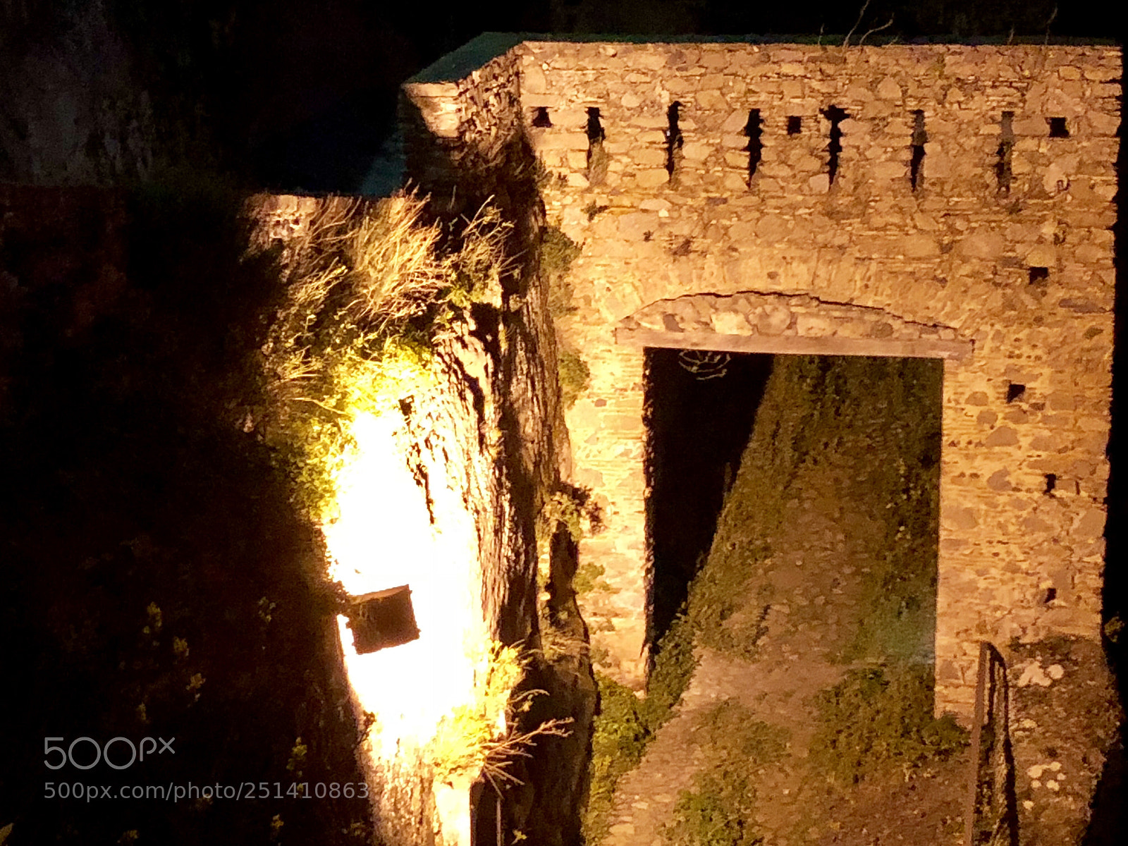 Apple iPhone 8 Plus sample photo. Porta dell acqua. rossano photography
