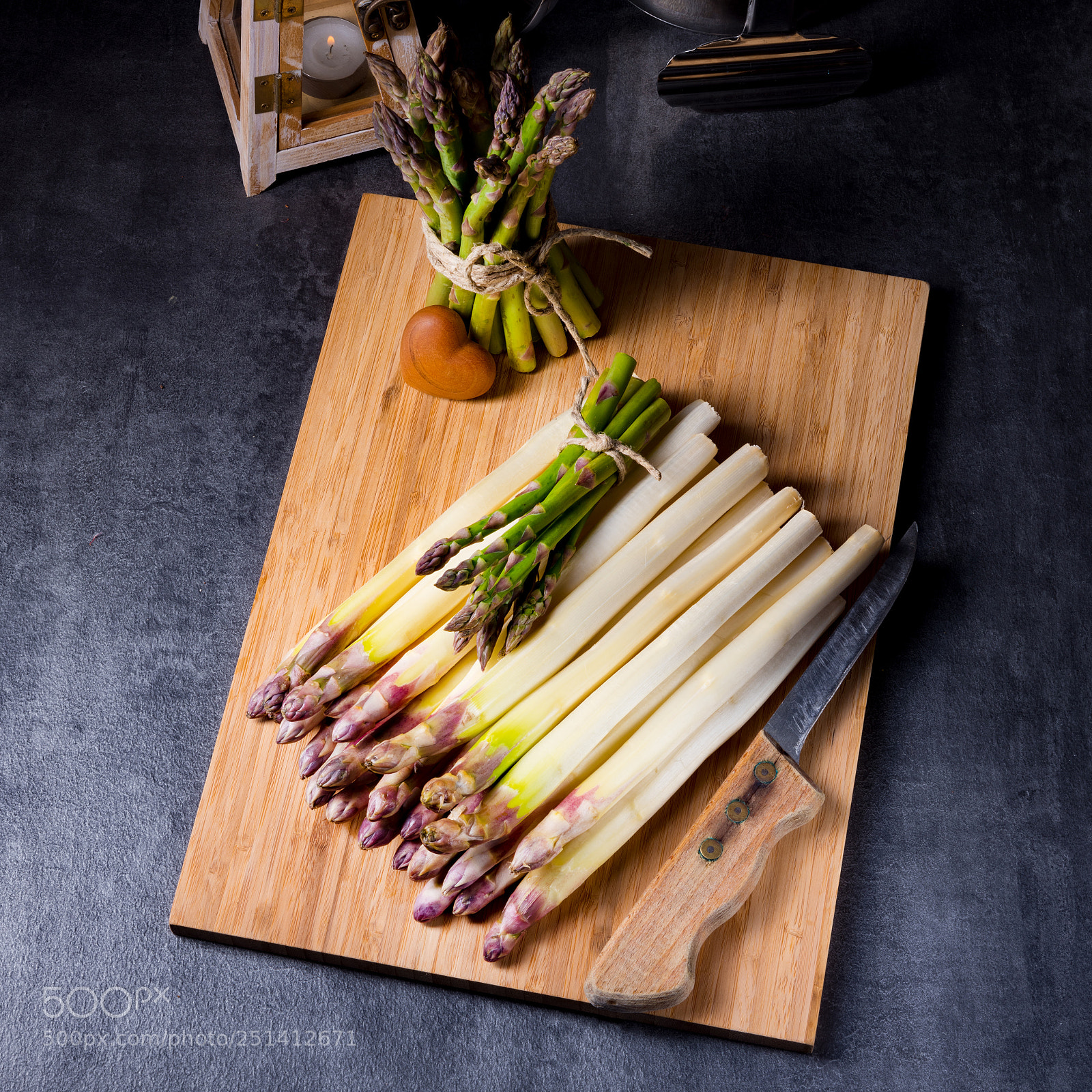 Nikon D810 sample photo. White and green asparagus photography