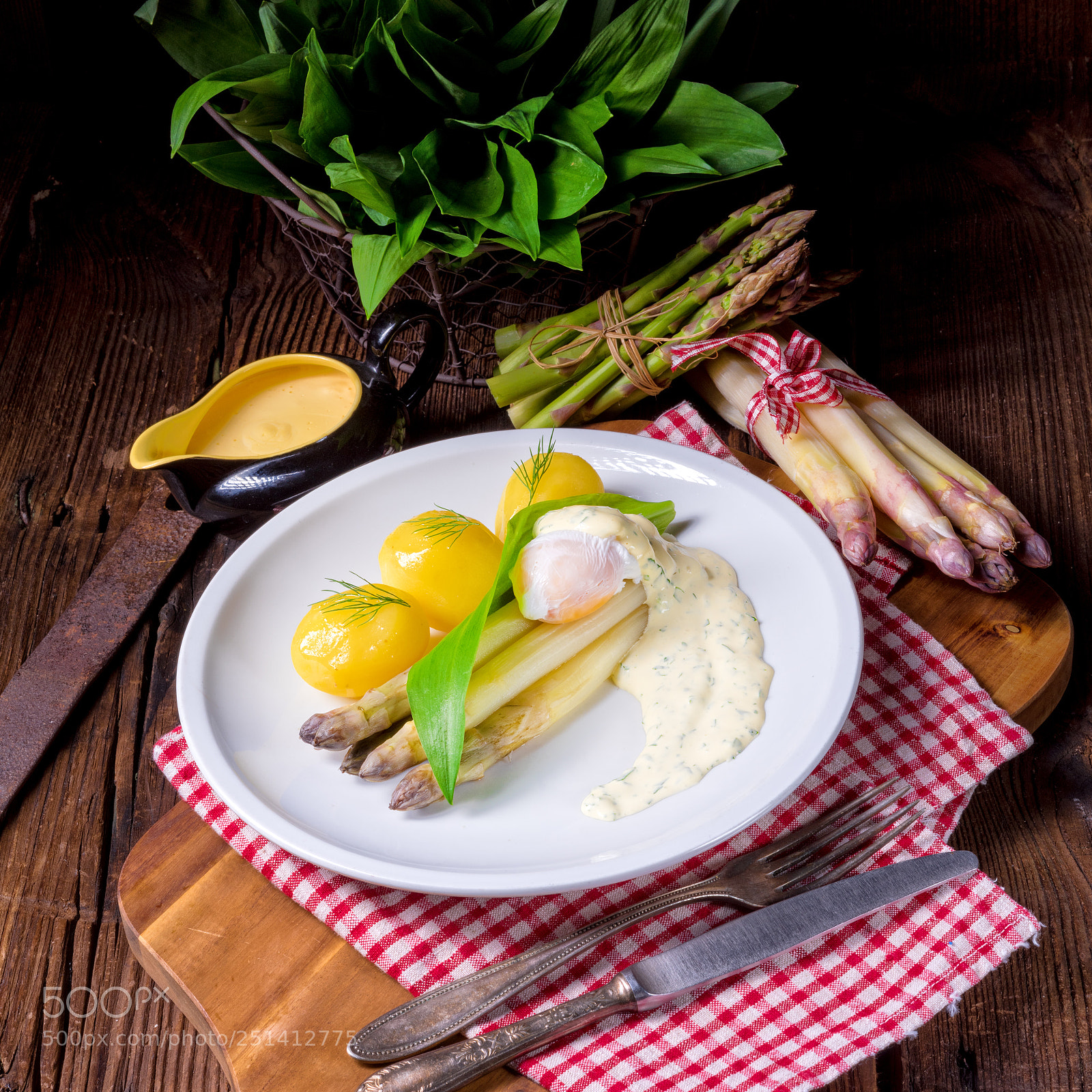 Nikon D810 sample photo. Asparagus with egg and photography