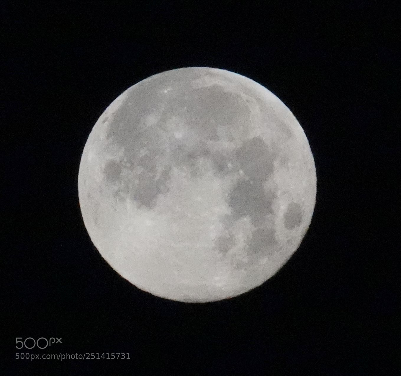 Sony Cyber-shot DSC-RX10 IV sample photo. More moon photography