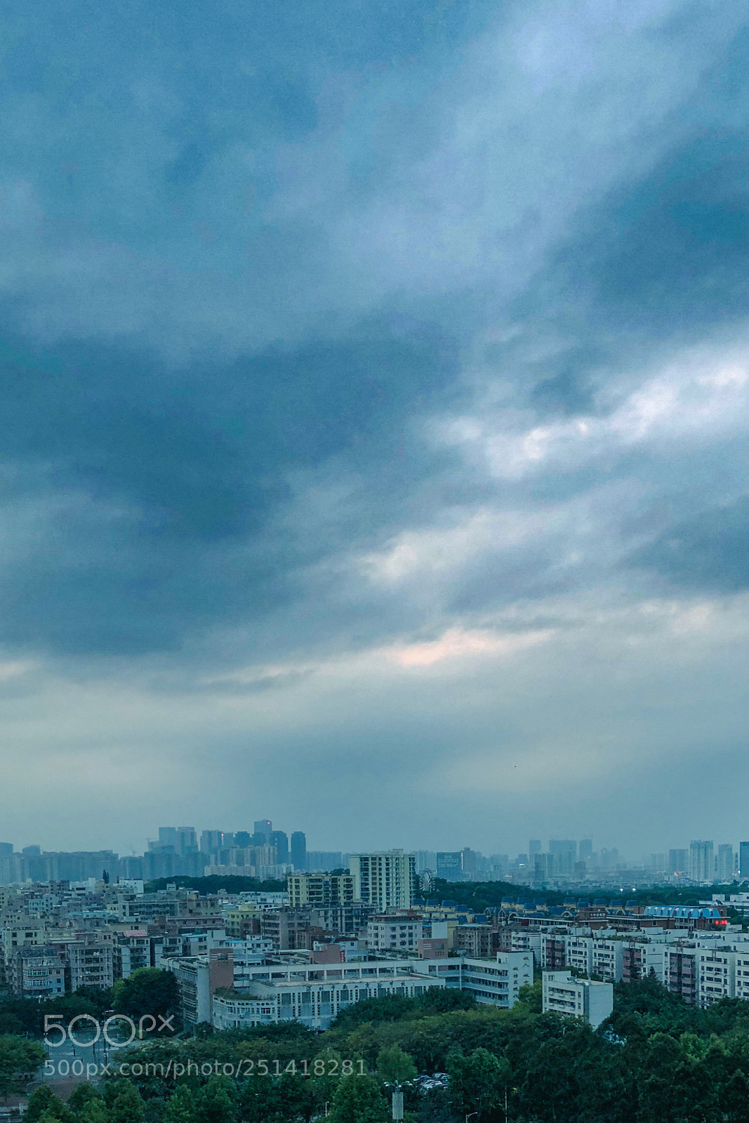 Apple iPhone X sample photo. Blue photography