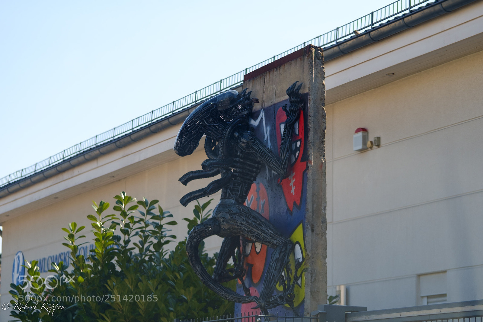 Fujifilm X-Pro1 sample photo. Berlin wall photography