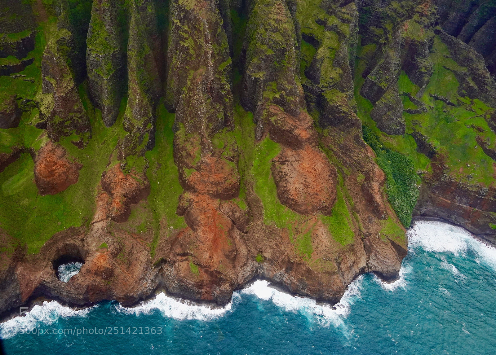 Sony a9 sample photo. Napali from air photography