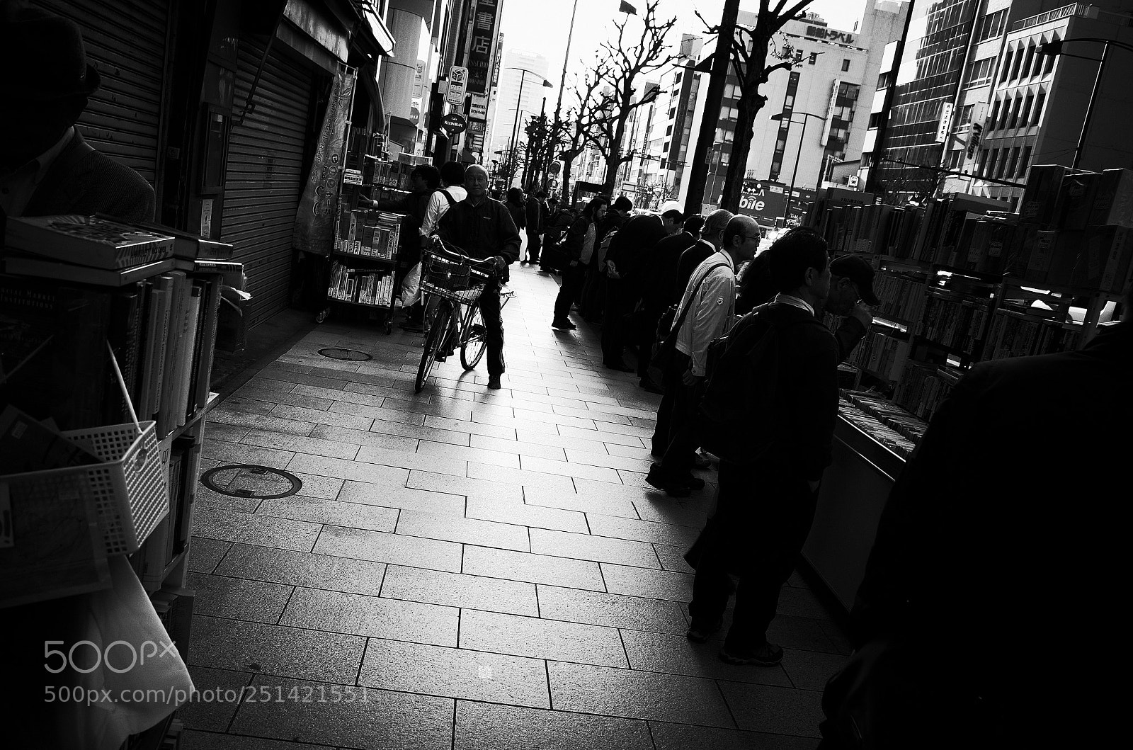 Ricoh GR II sample photo. Streets photography