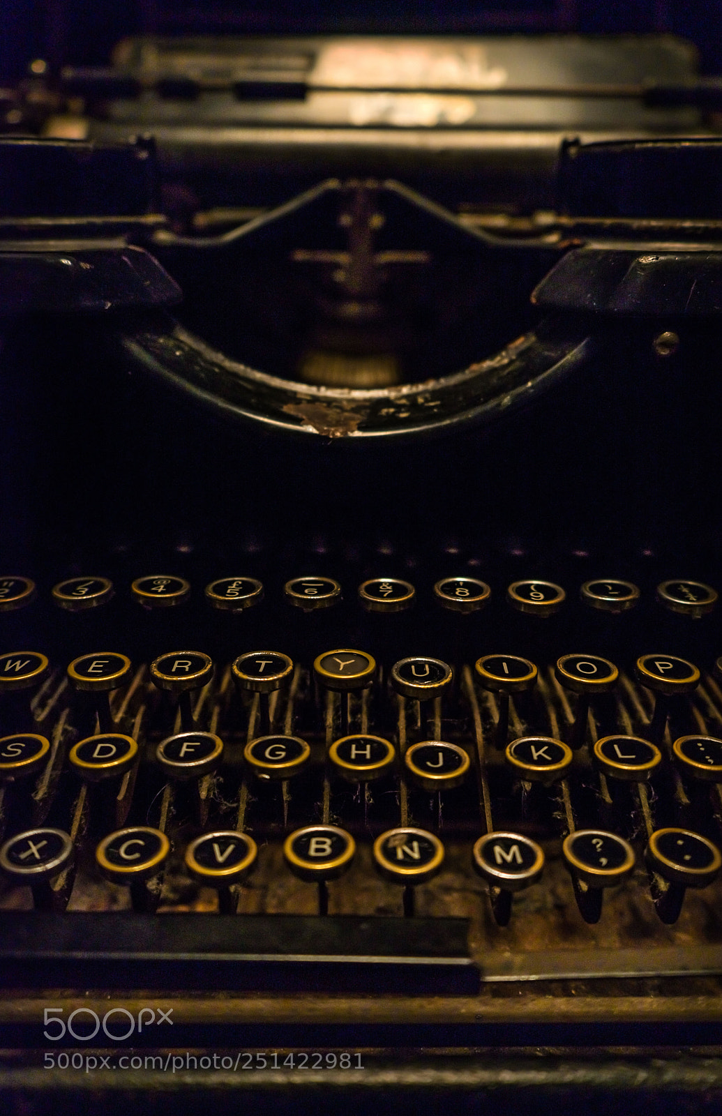 Sony a7 sample photo. Antique typewriter 2 photography