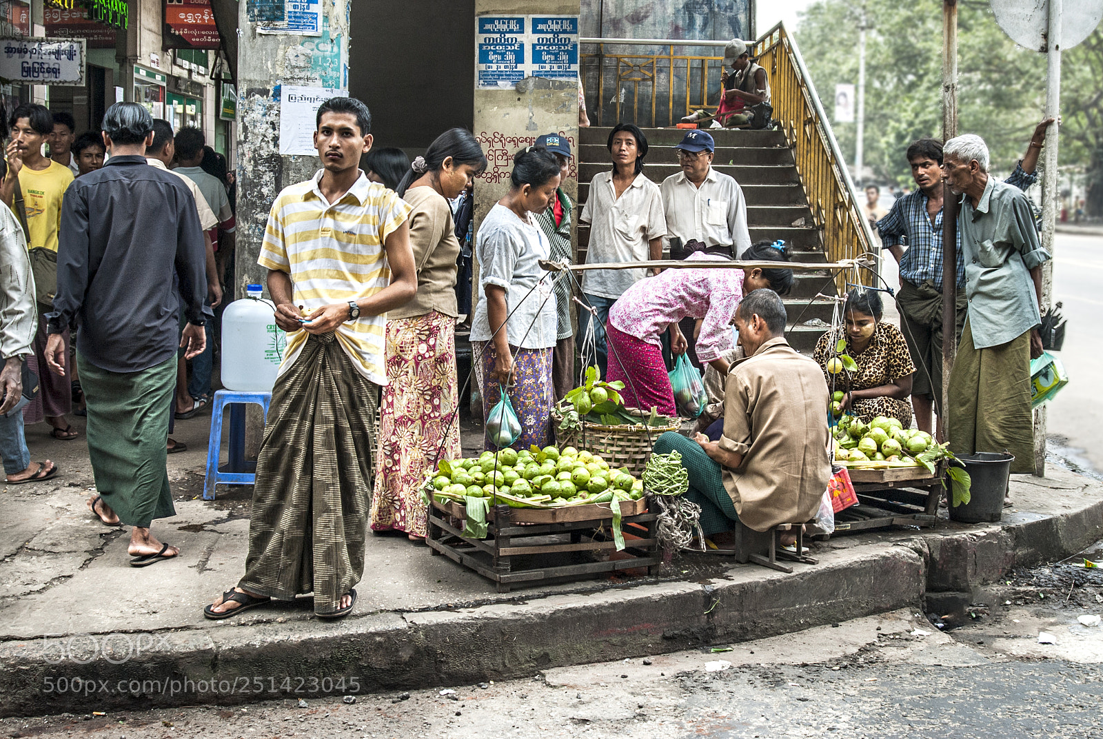 Nikon D200 sample photo. Street scene / rangoon photography