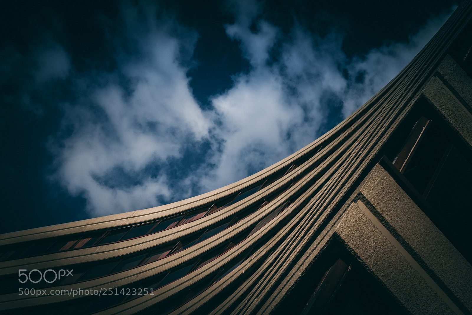 Sony a6000 sample photo. Curves photography