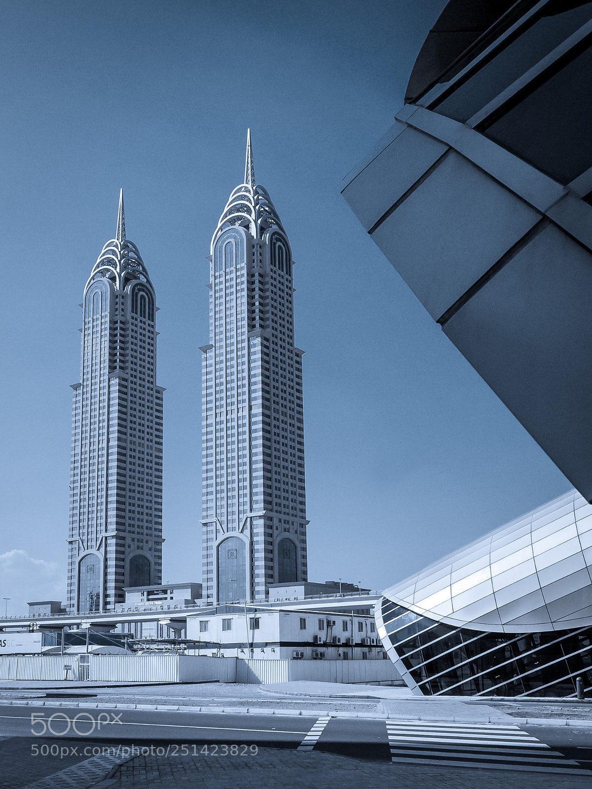 Nikon D300 sample photo. Dubai tour / building #2 photography