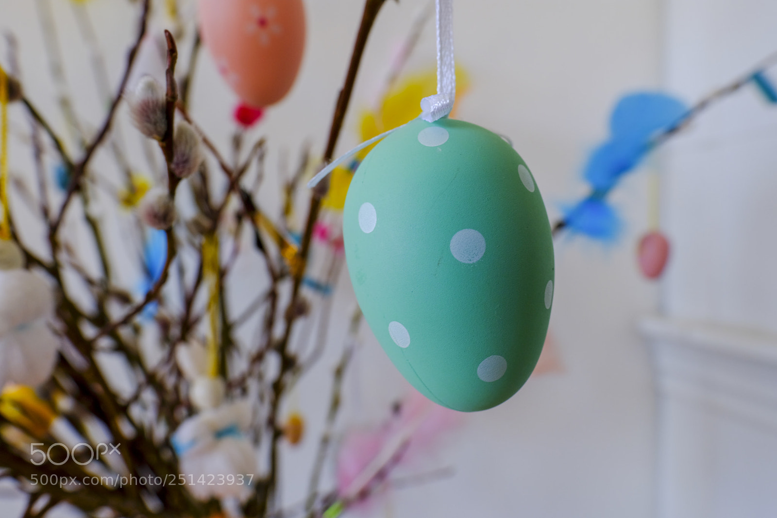 Fujifilm X-T2 sample photo. Easter egg ornament photography