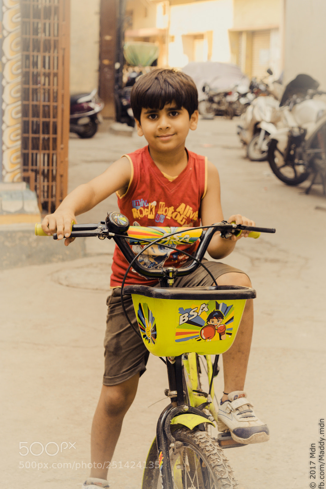 Nikon D3300 sample photo. Spread the smile photography