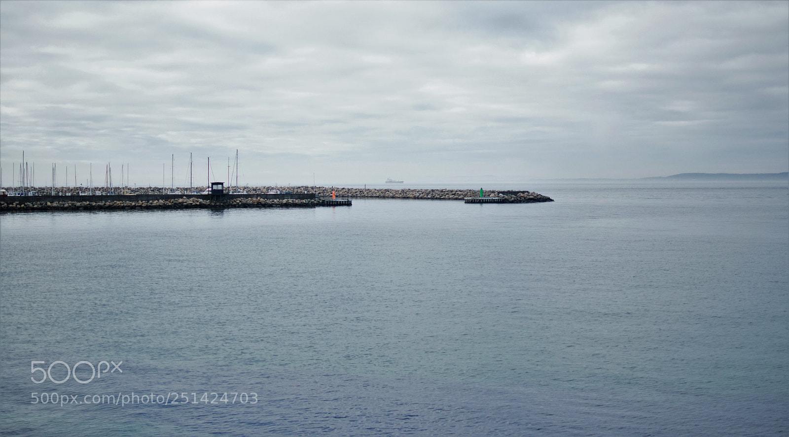 Nikon D3300 sample photo. The harbour... photography