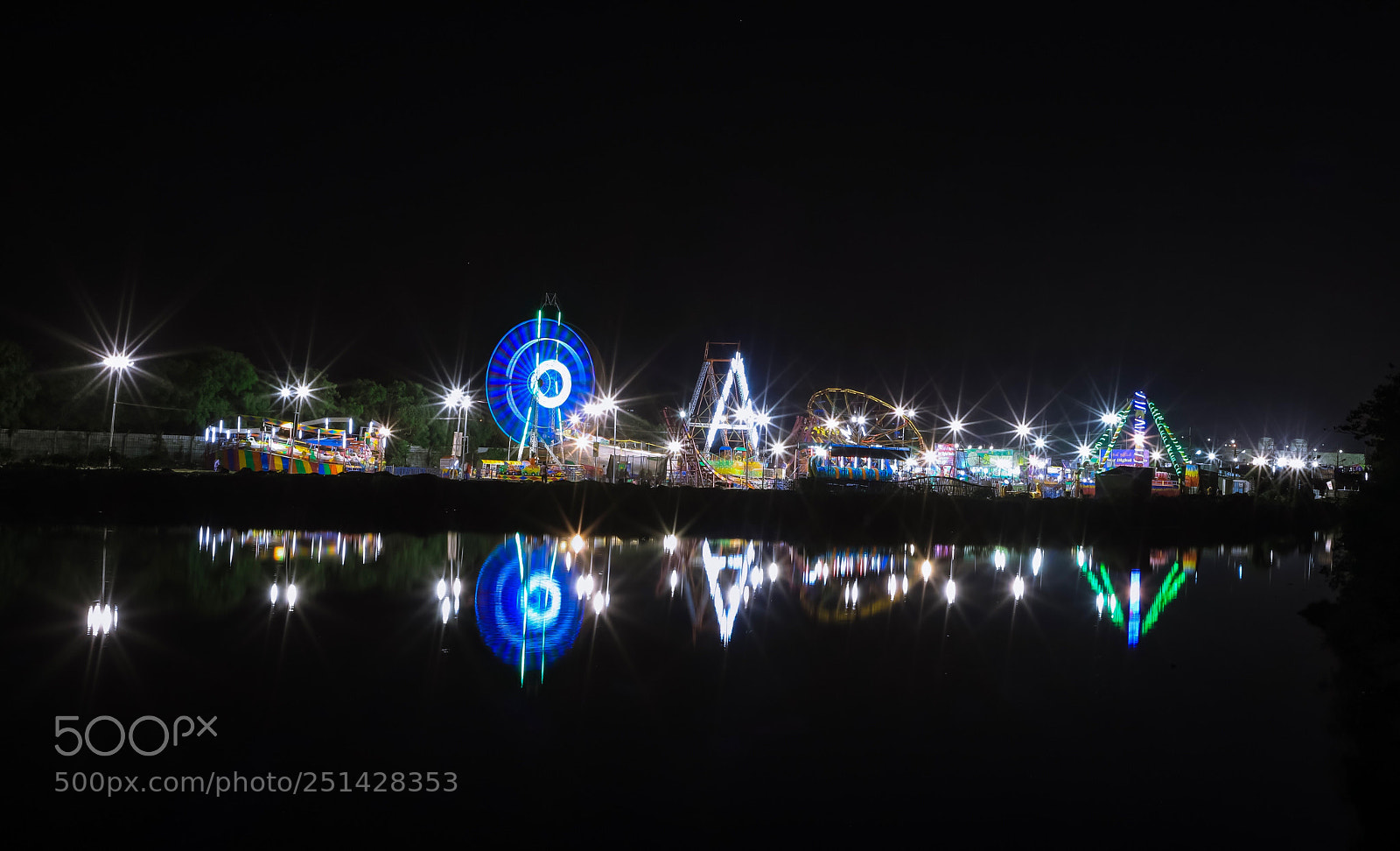Canon EOS 5D Mark IV sample photo. Trade fair ? photography