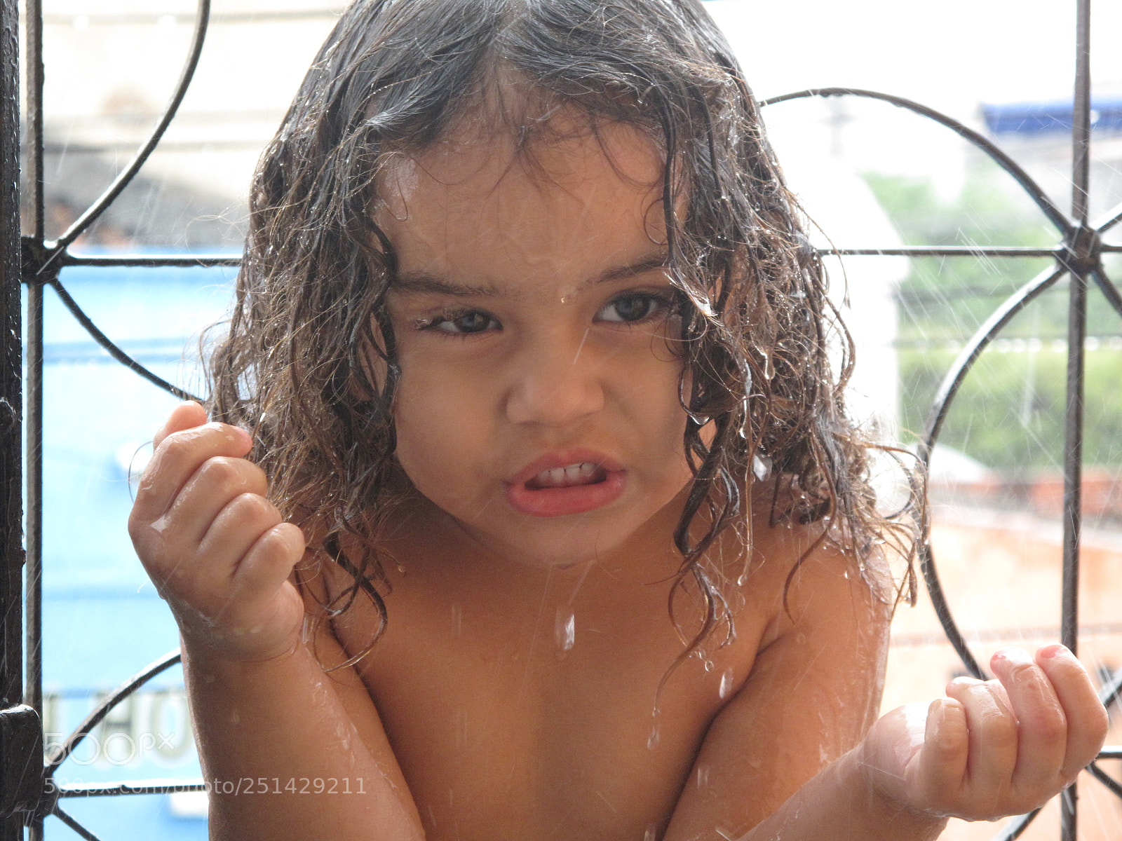 Canon PowerShot G10 sample photo. Chuva e arte photography