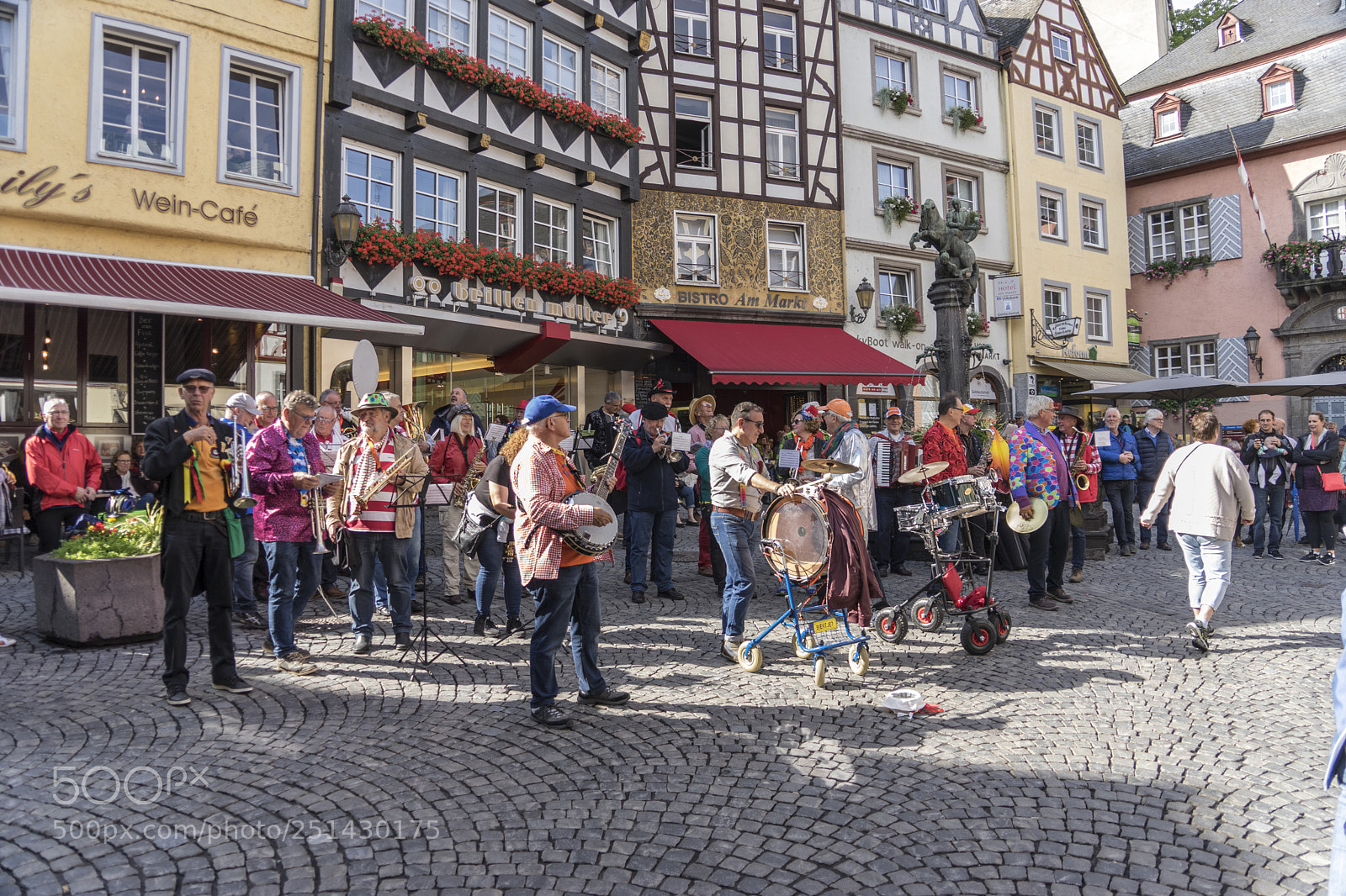 Sony a7 II sample photo. Cochem. castle. burg eltz photography
