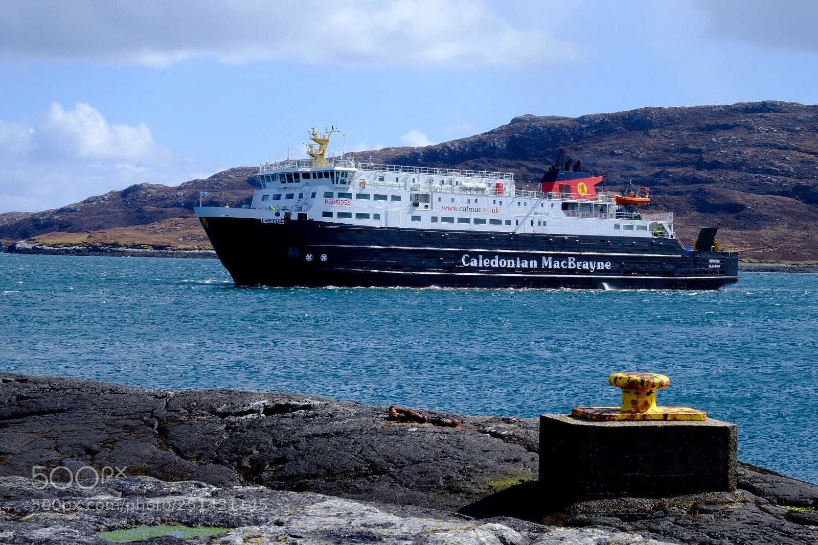 Fujifilm X-T2 sample photo. Hebrides ferry photography