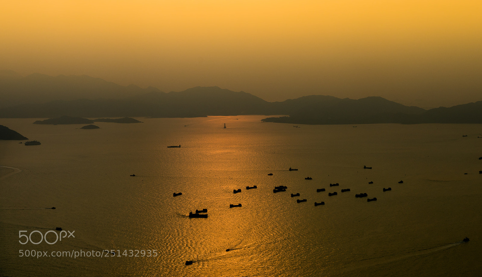 Canon EOS 5D Mark IV sample photo. Hong kong photography