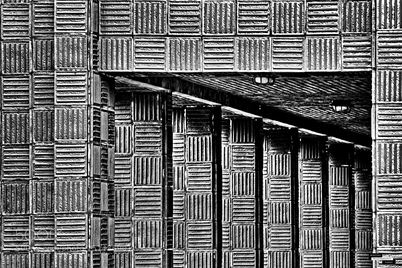 Canon EOS 760D (EOS Rebel T6s / EOS 8000D) sample photo. Stripes-architecture photography