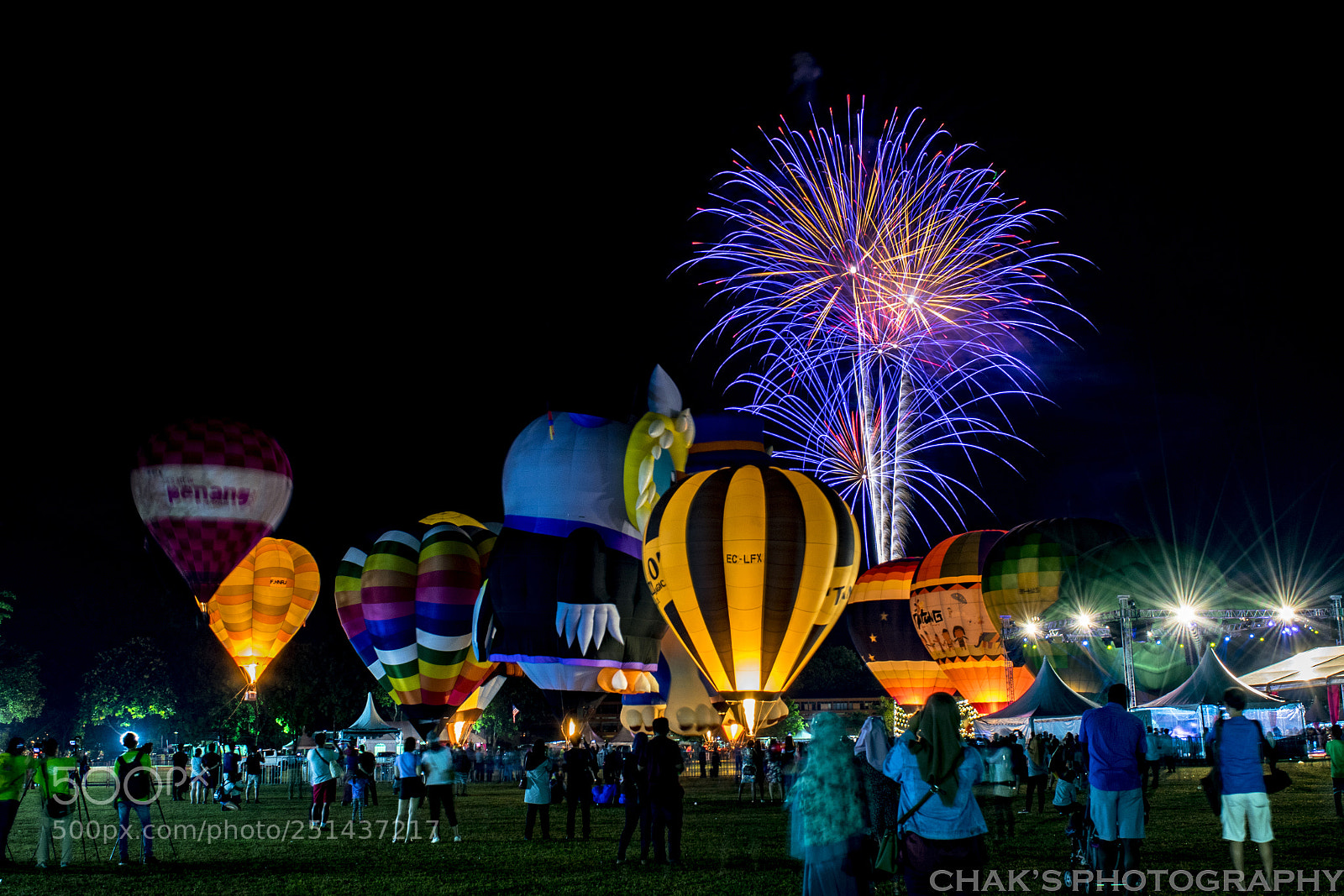 Nikon D5300 sample photo. Fireworks hot air ballon photography