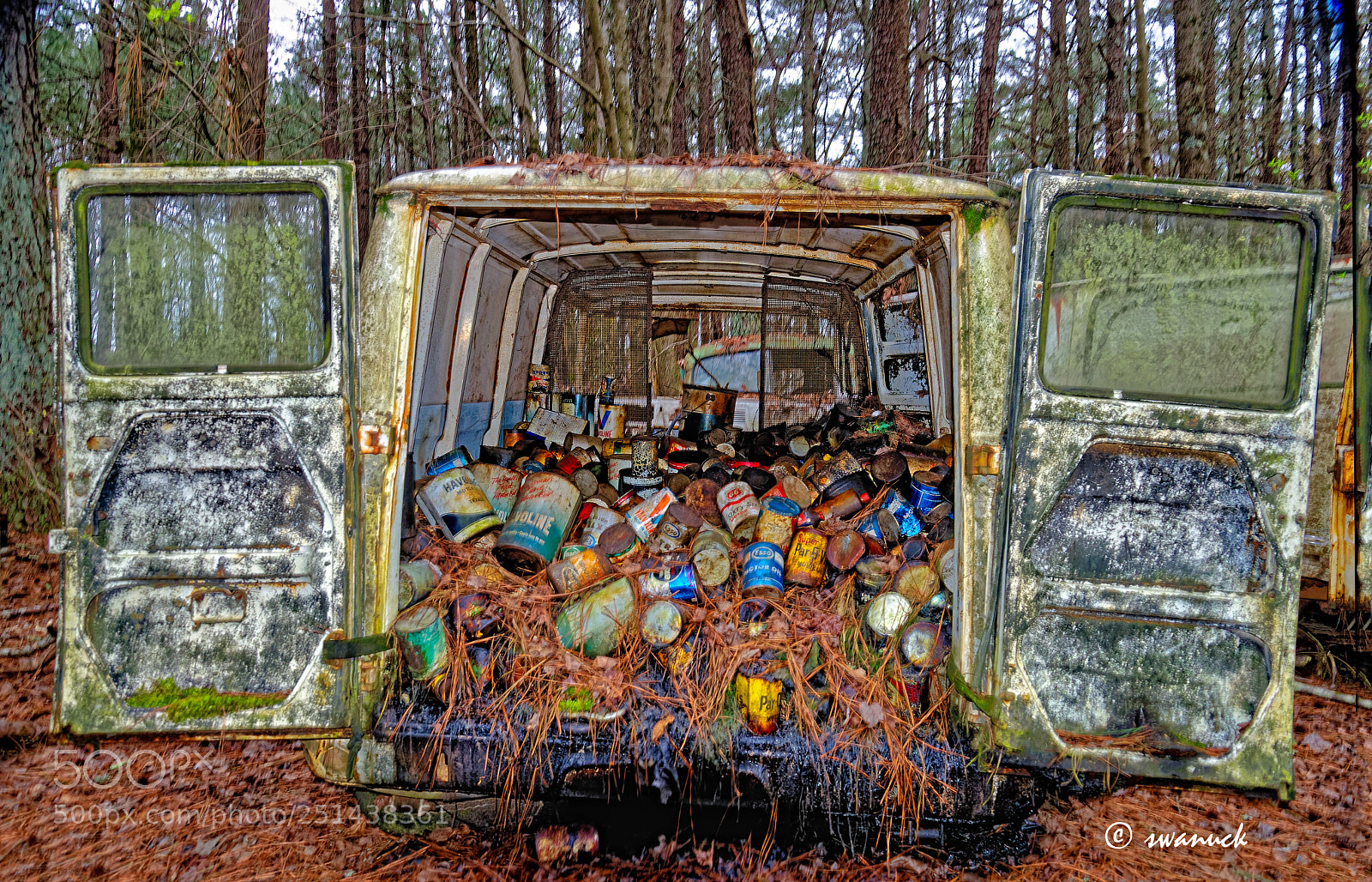 Nikon D800E sample photo. Paint can truck photography