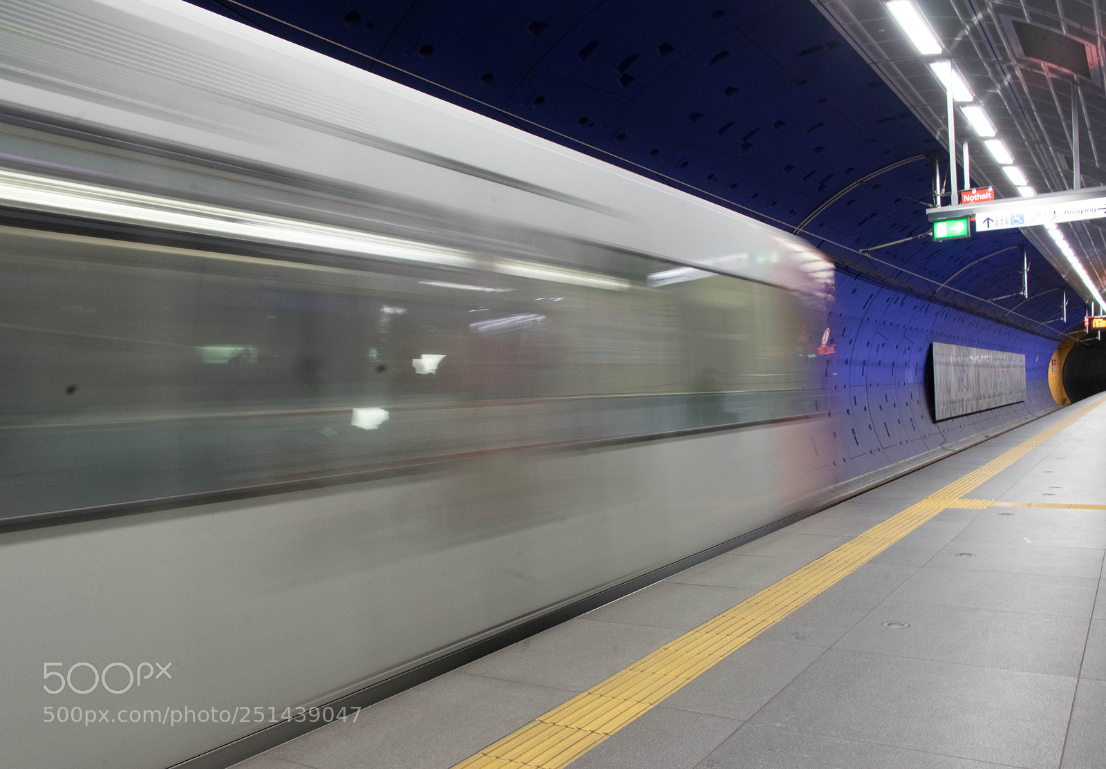 Sony a7 II sample photo. Cologne subway station, leaving photography