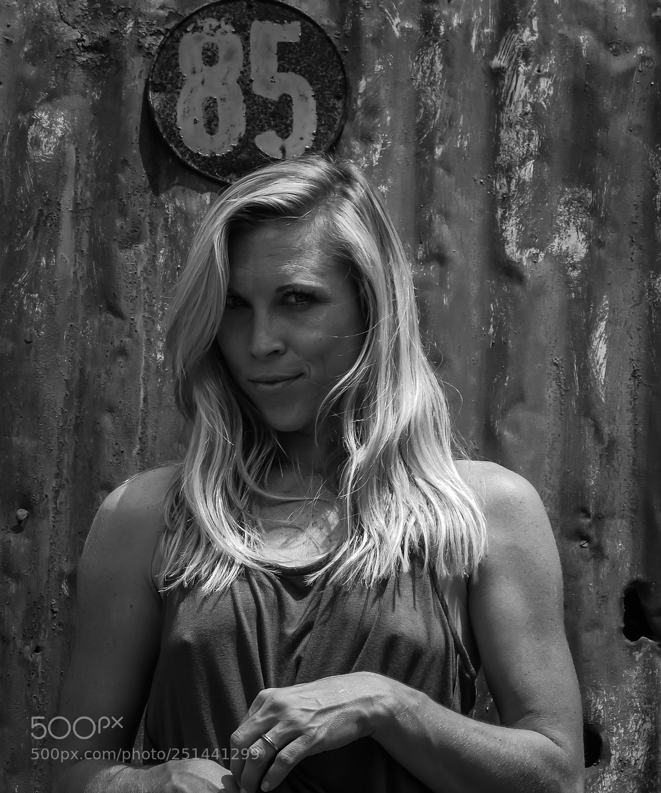 Panasonic Lumix DMC-G6 sample photo. Loren at number 85 photography