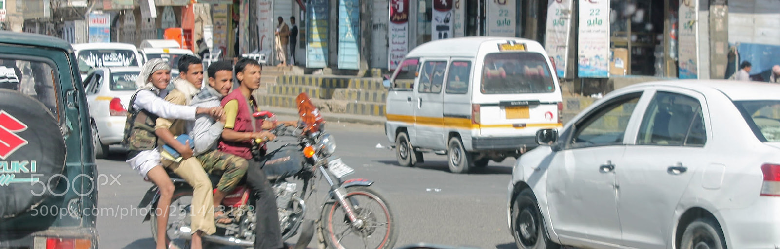 Canon EOS 1100D (EOS Rebel T3 / EOS Kiss X50) sample photo. Yemen motorcycle photography