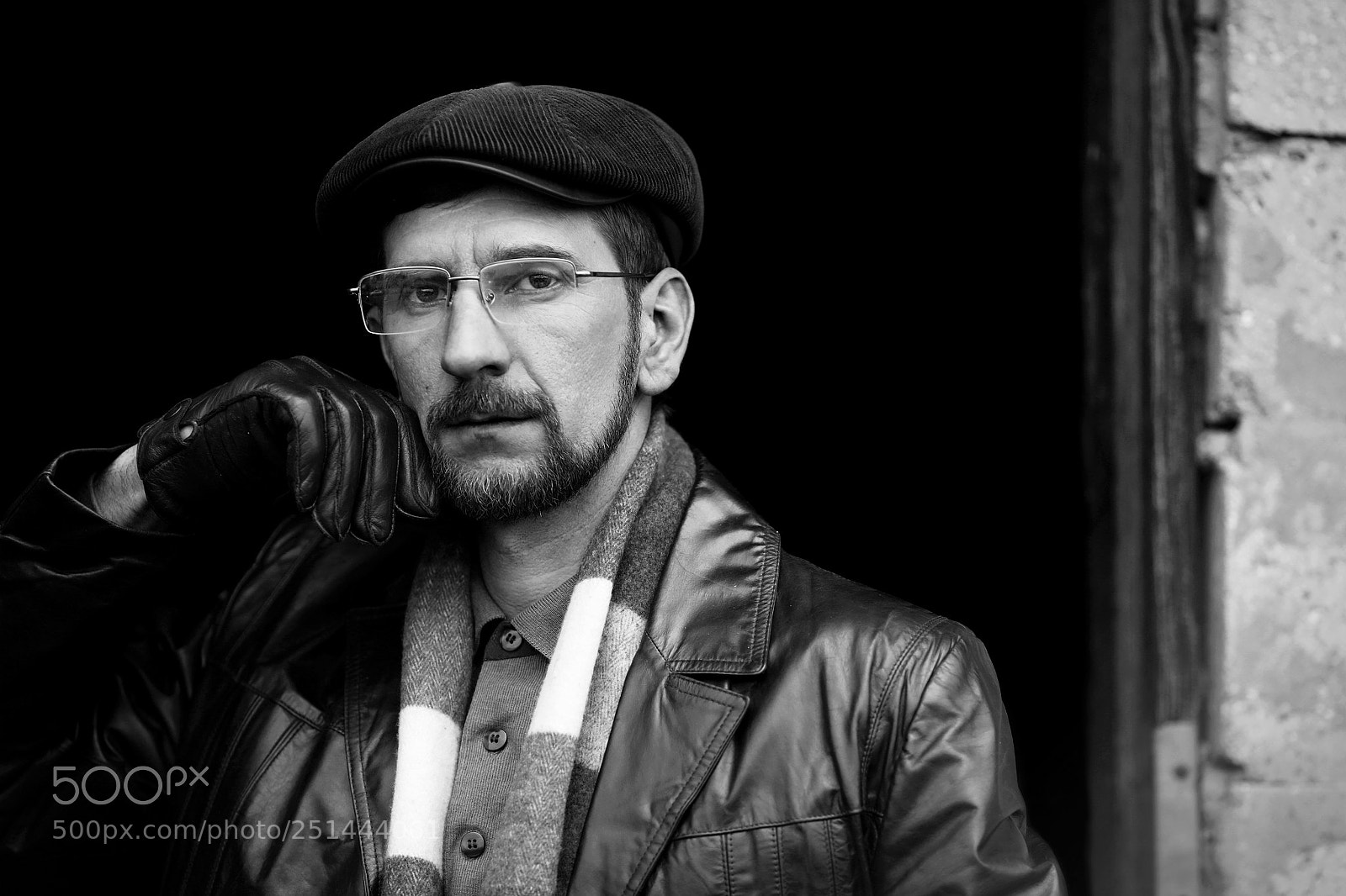 Canon EOS 5D Mark IV sample photo. Black and white portrait photography