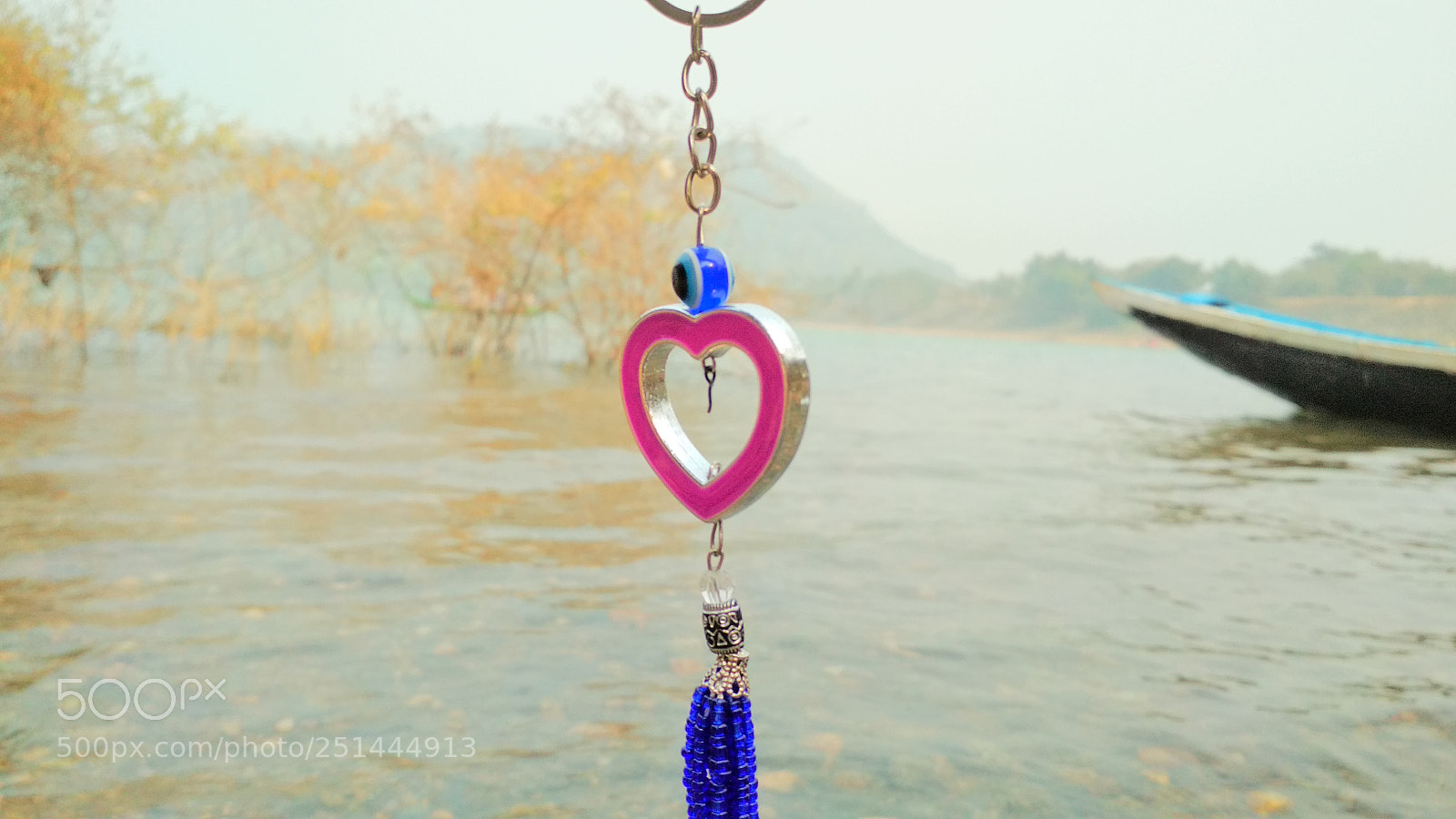 Xiaomi Redmi 4 Pro sample photo. Nature key ring photography