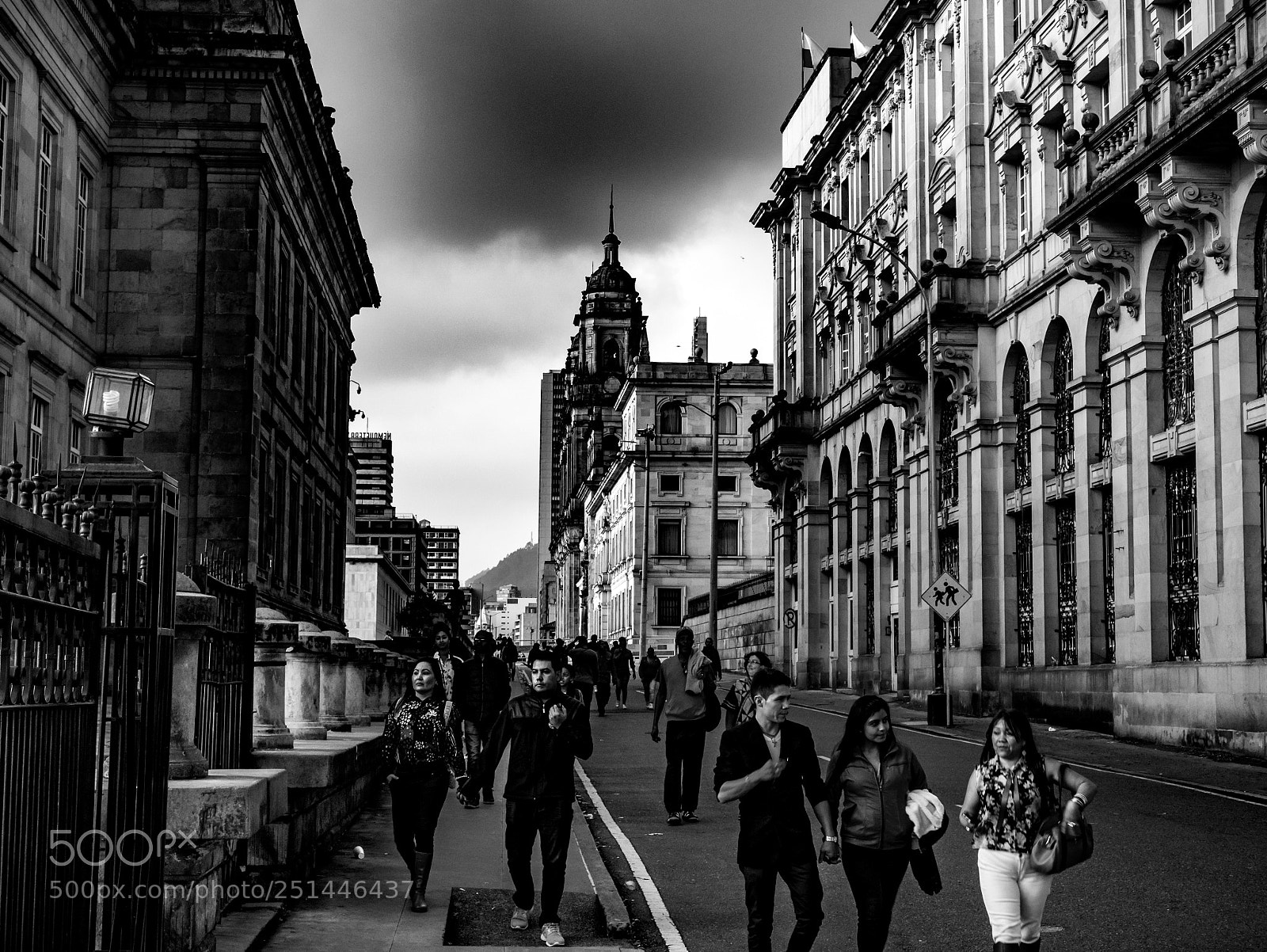 Panasonic Lumix DMC-GX7 sample photo. Streets of bogota photography