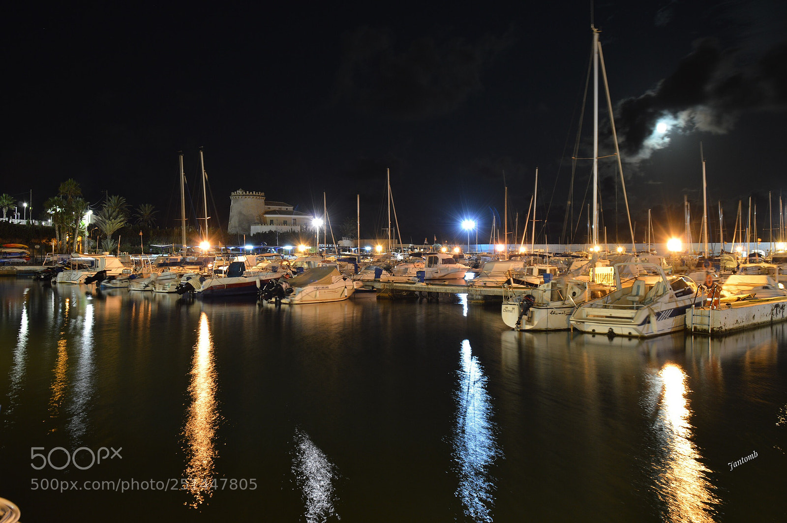Nikon D3200 sample photo. Reflejos en el puerto 1 photography