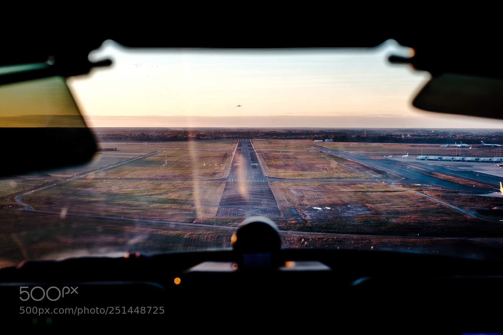 Fujifilm X-T1 sample photo. Bordeaux-mérignac approach photography