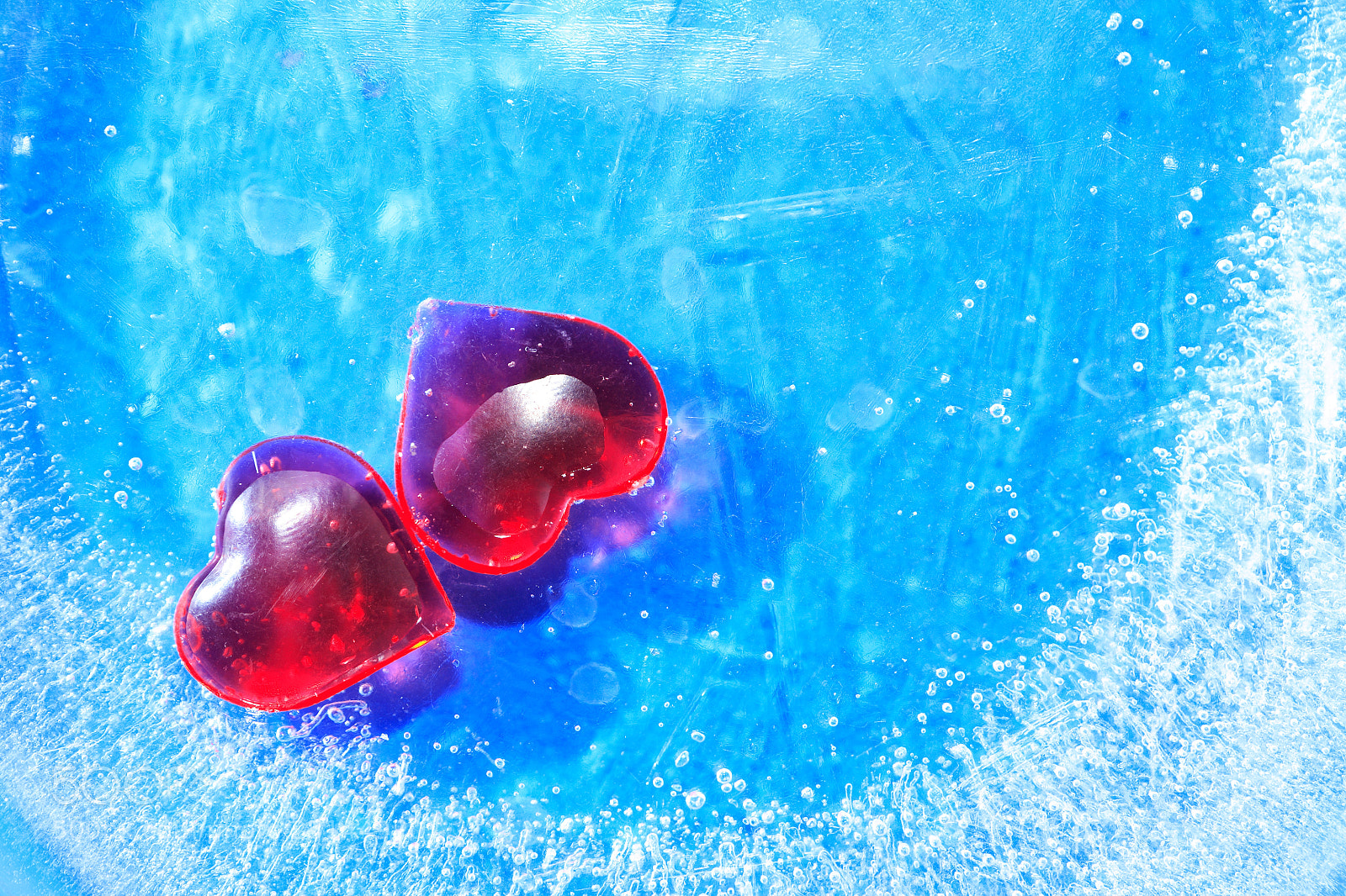 Canon EOS 5D sample photo. Hearts in ice photography