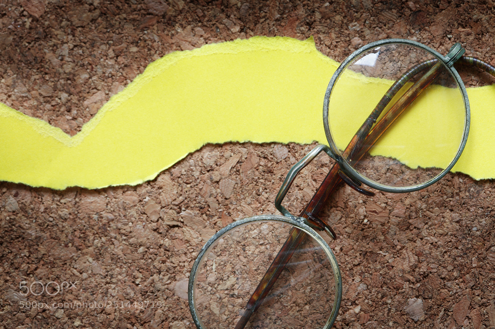 Canon EOS 5D sample photo. Old glasses and paper photography