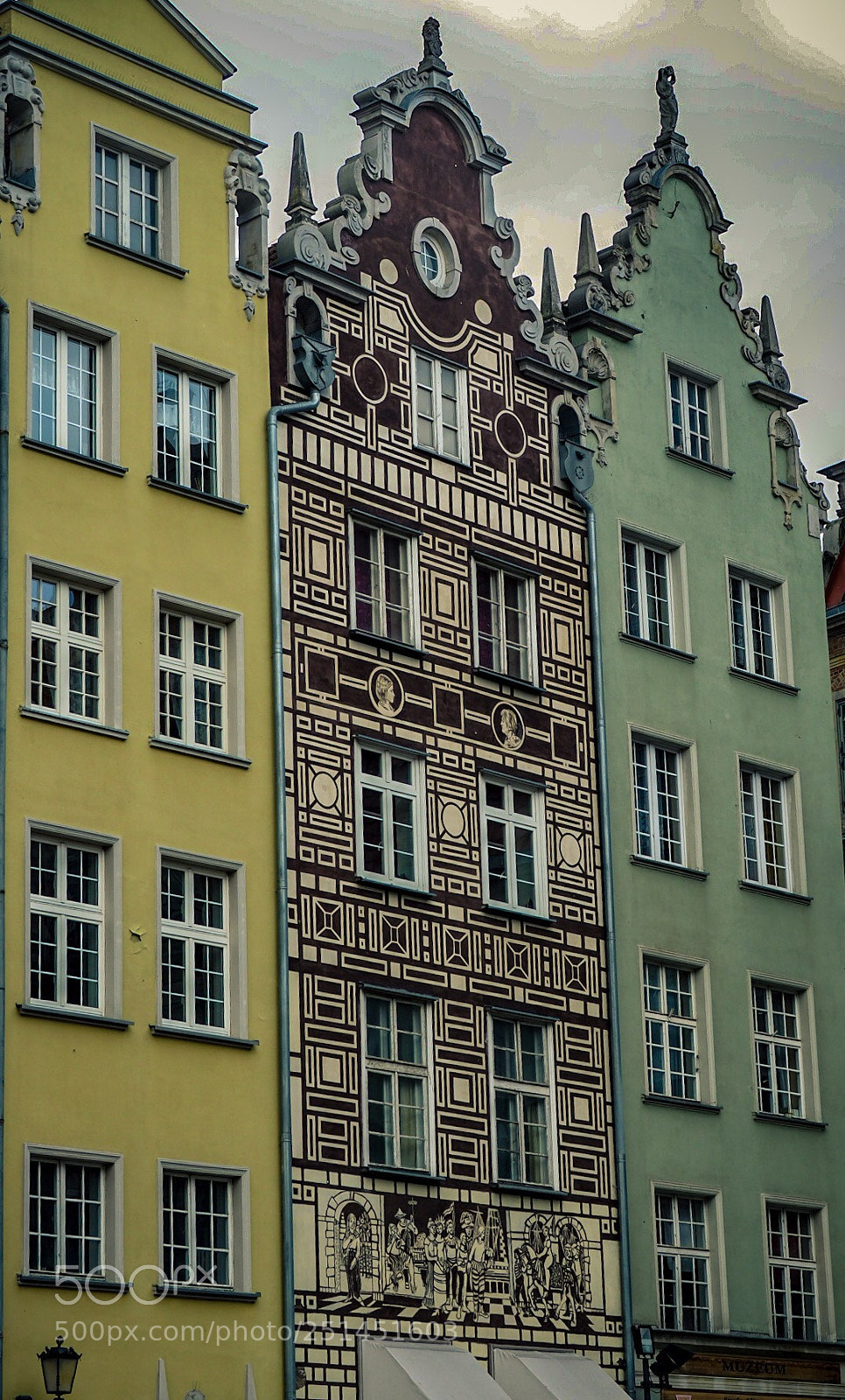 Olympus OM-D E-M1 Mark II sample photo. House in gdansk photography