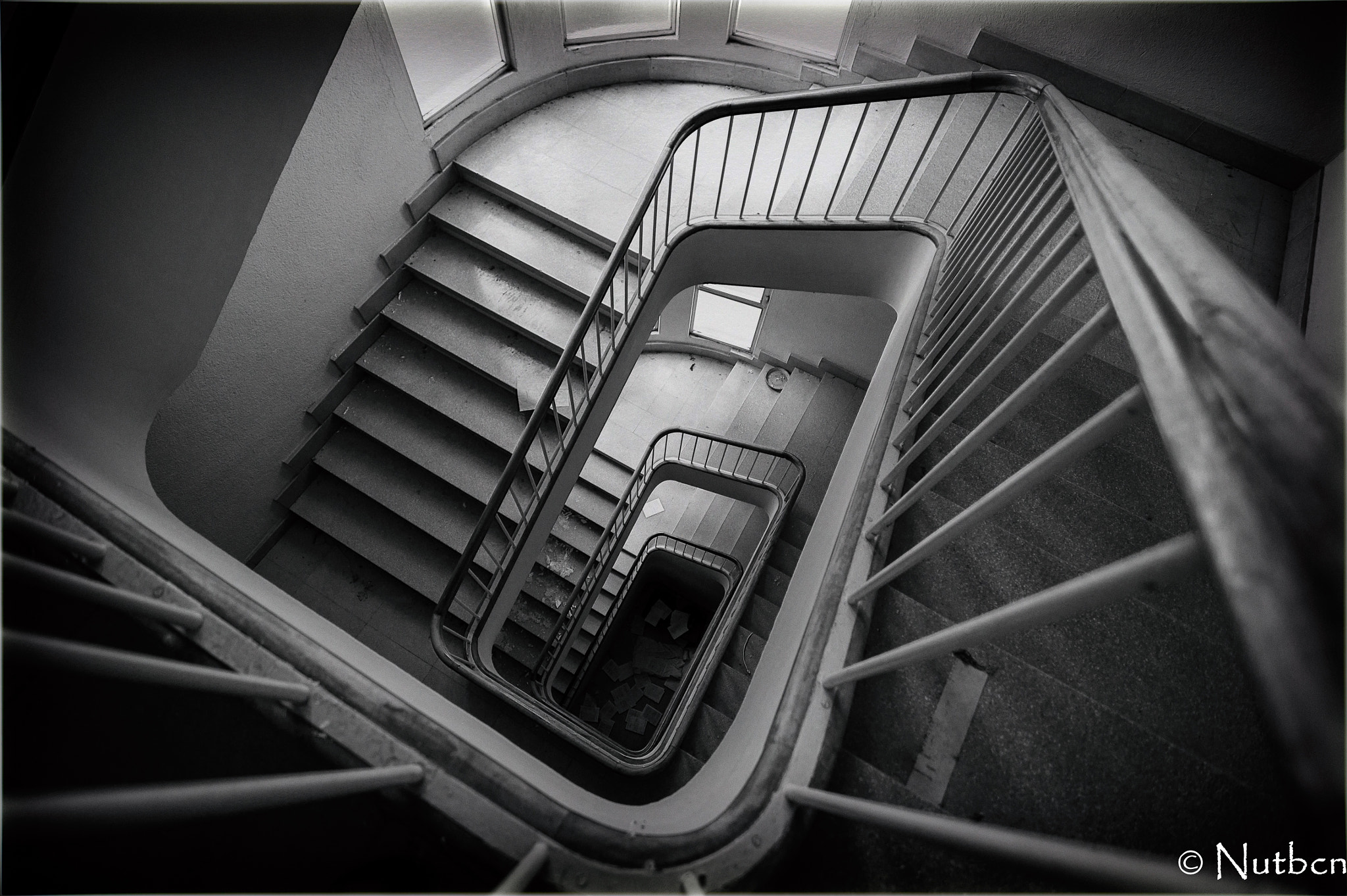Sony Alpha DSLR-A560 sample photo. El internado photography