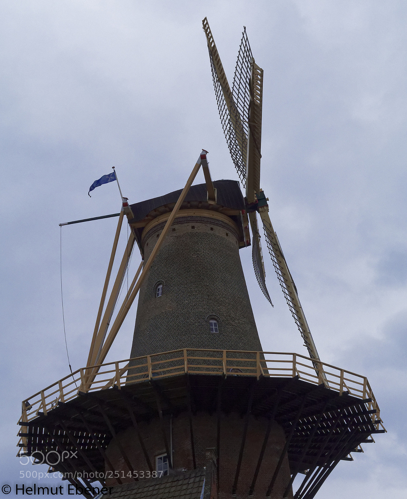 Olympus OM-D E-M5 sample photo. Delft nl, mühle photography