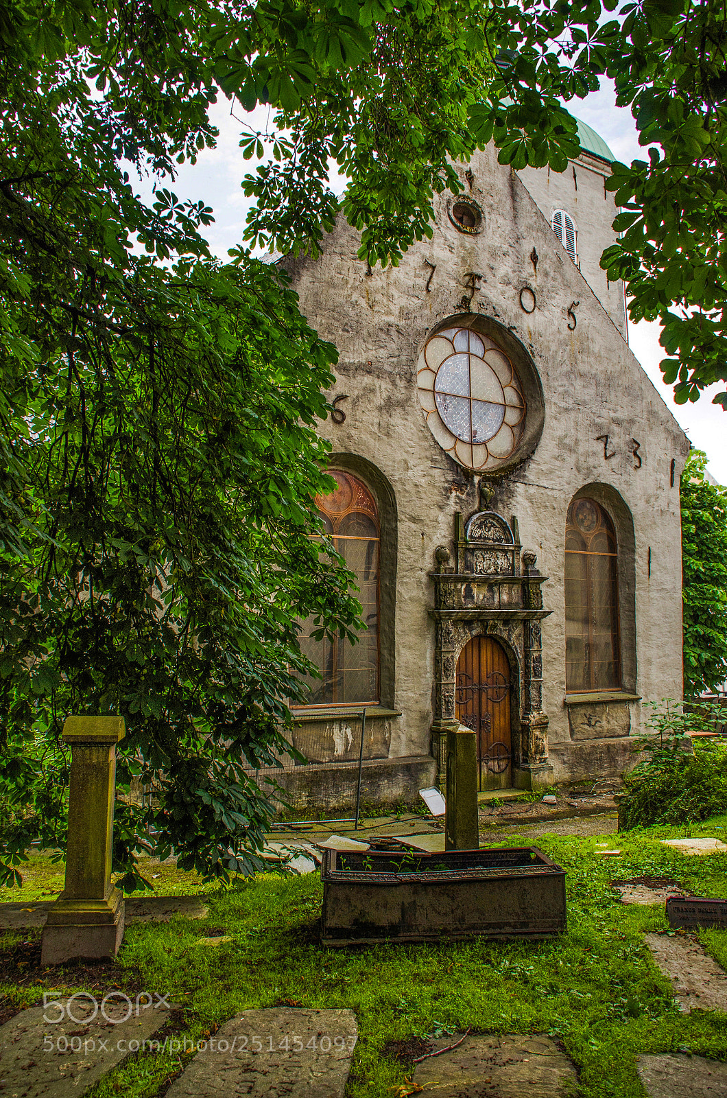 Nikon D7000 sample photo. An old church photography