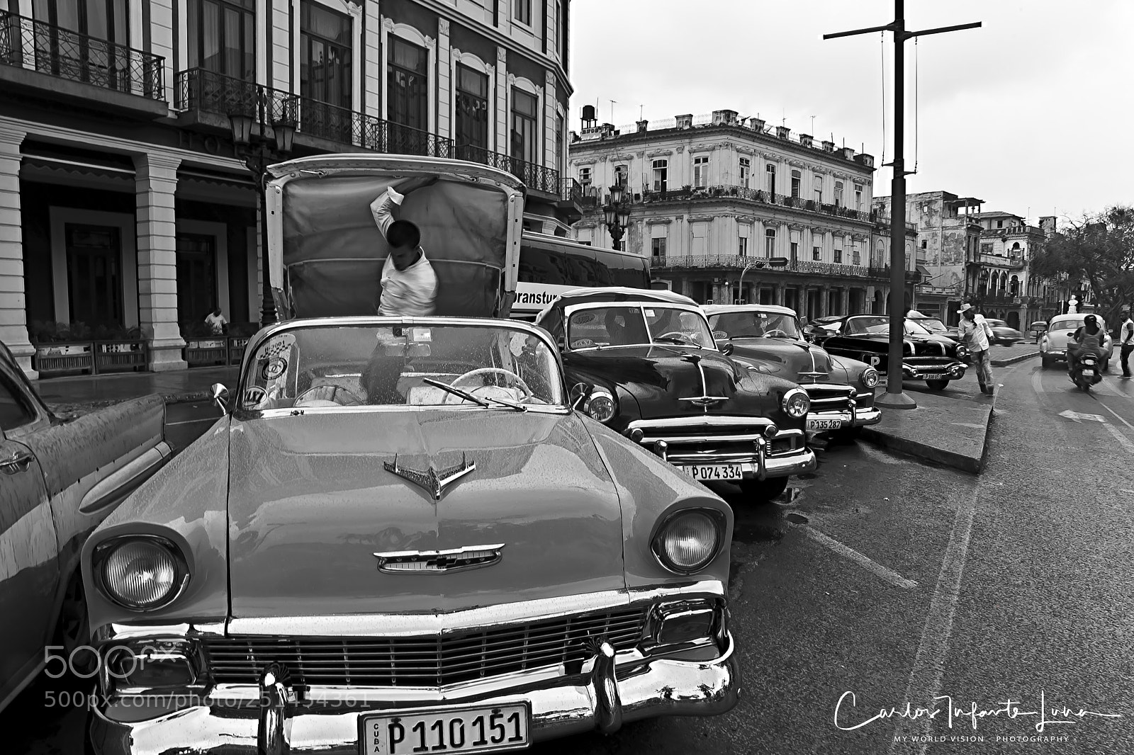 Canon EOS 5D Mark II sample photo. Cuando comienza a llover photography
