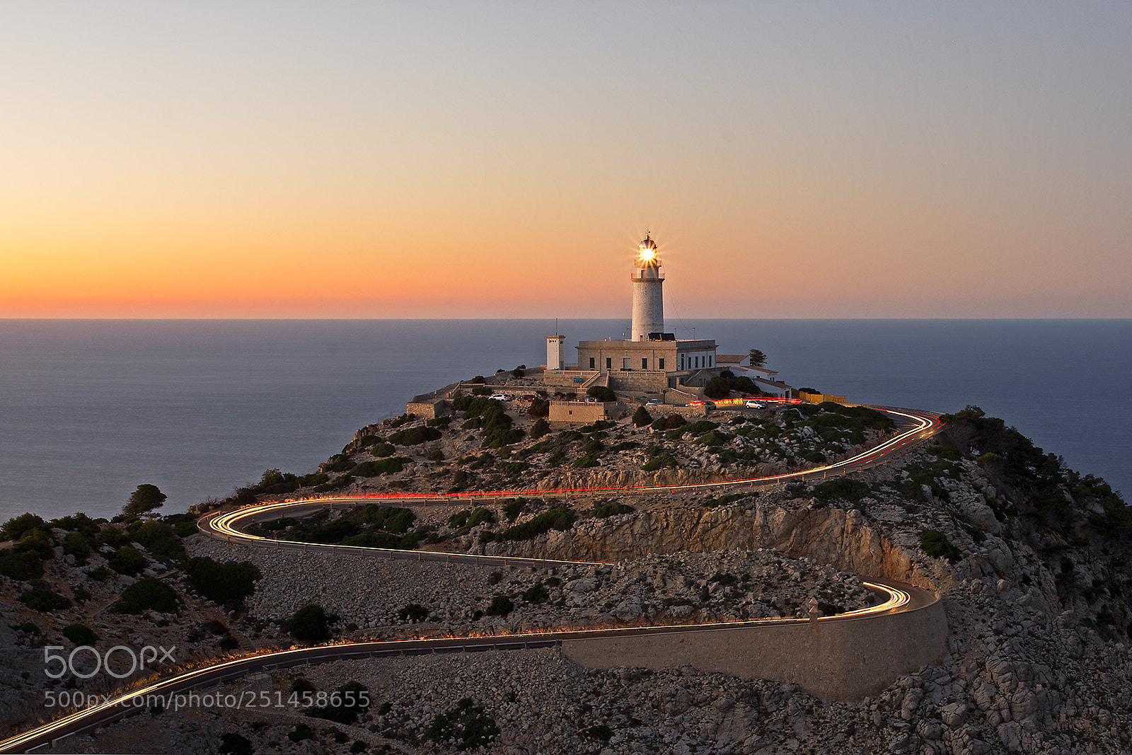 Pentax K-5 sample photo. Lichtspuren am kap formentor photography