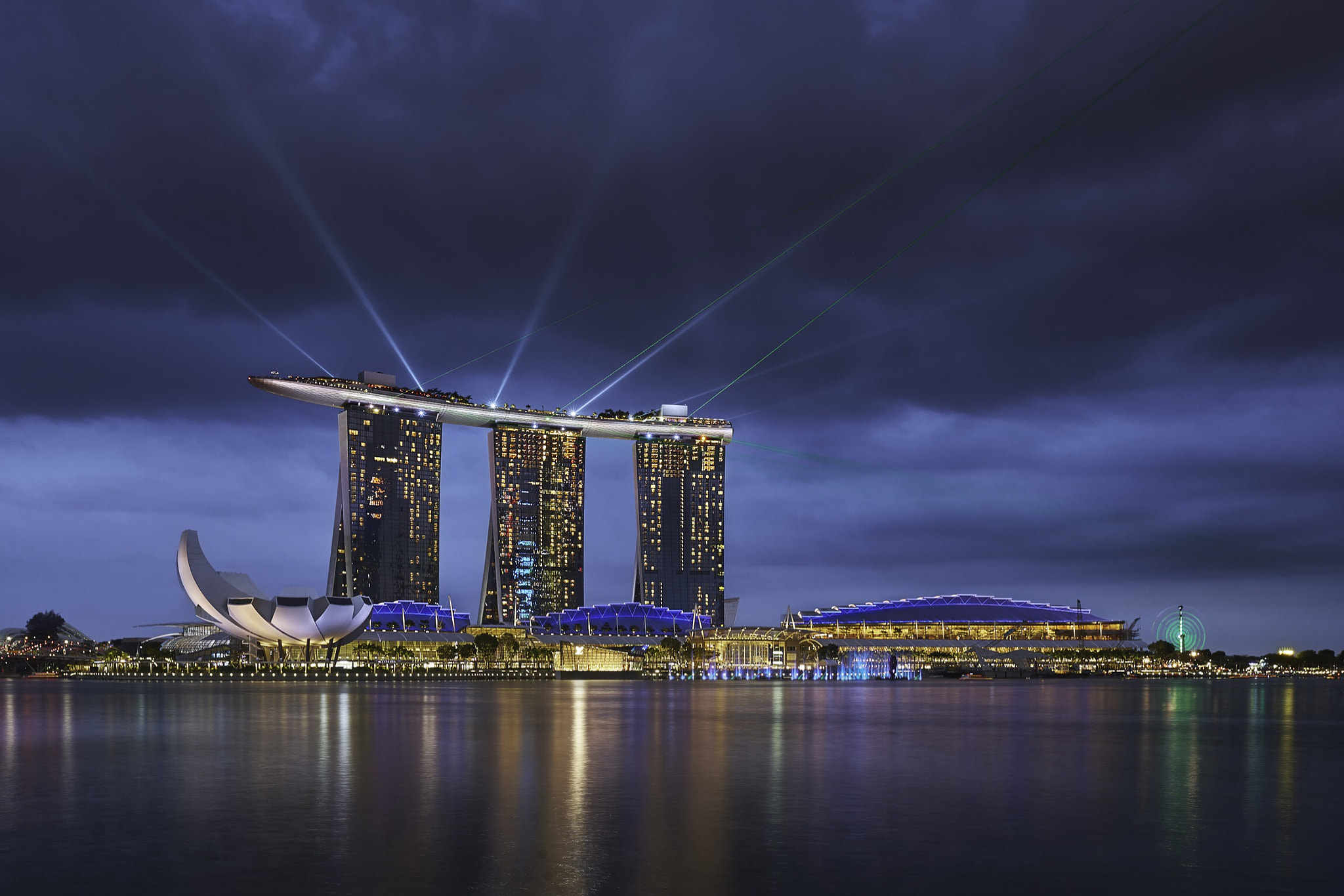Fujifilm X-A10 sample photo. The lightshow photography