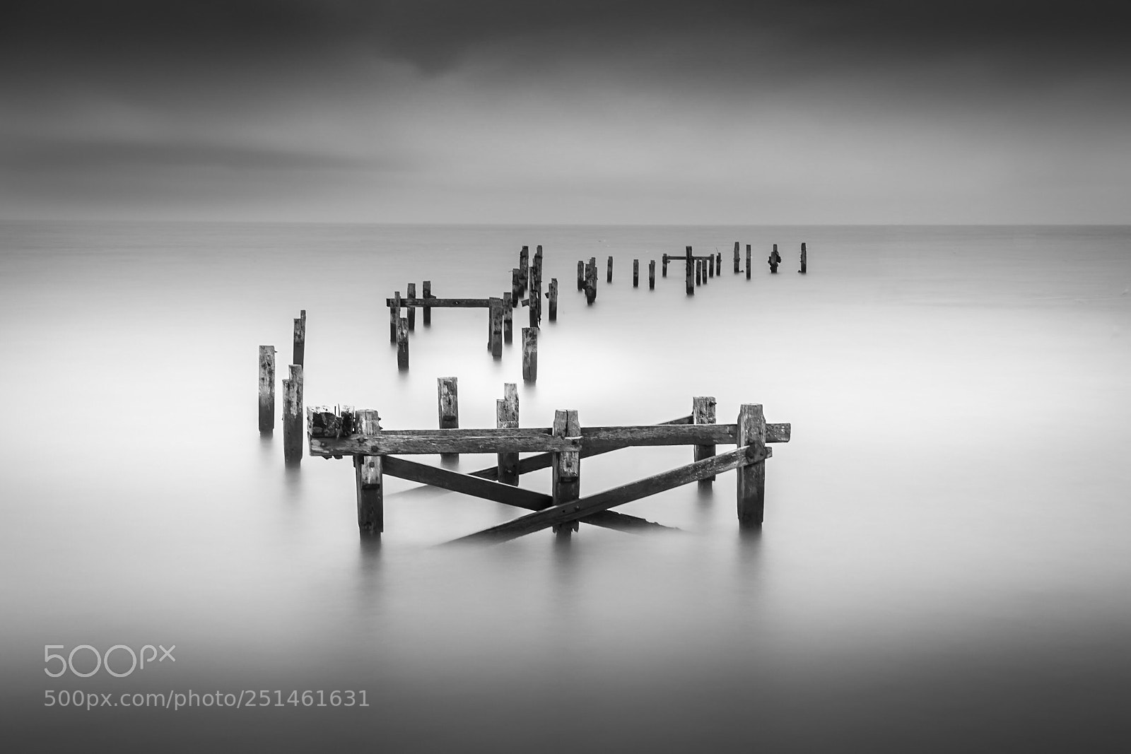 Canon EOS 600D (Rebel EOS T3i / EOS Kiss X5) sample photo. Swanage old pier photography