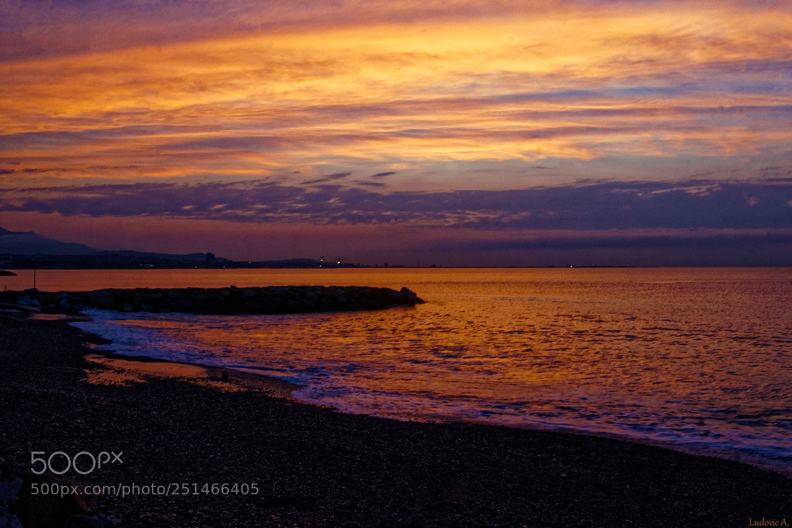 Sony Alpha DSLR-A700 sample photo. Couleurs du matin photography
