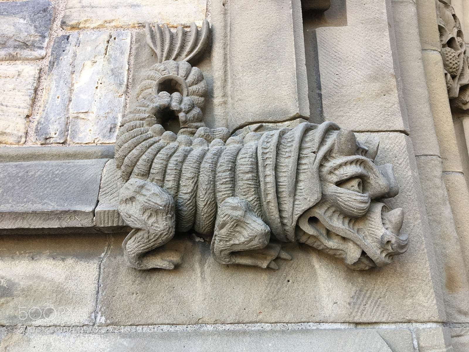 Apple iPhone 6s Plus sample photo. Gargoyle at parliament photography