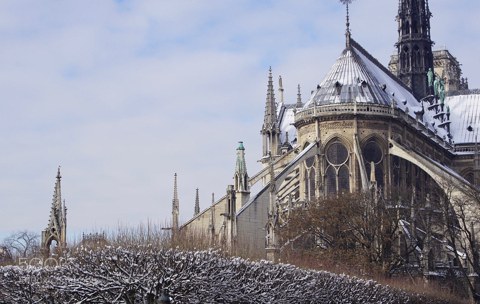 Sony a6000 sample photo. Snow on notre dame photography