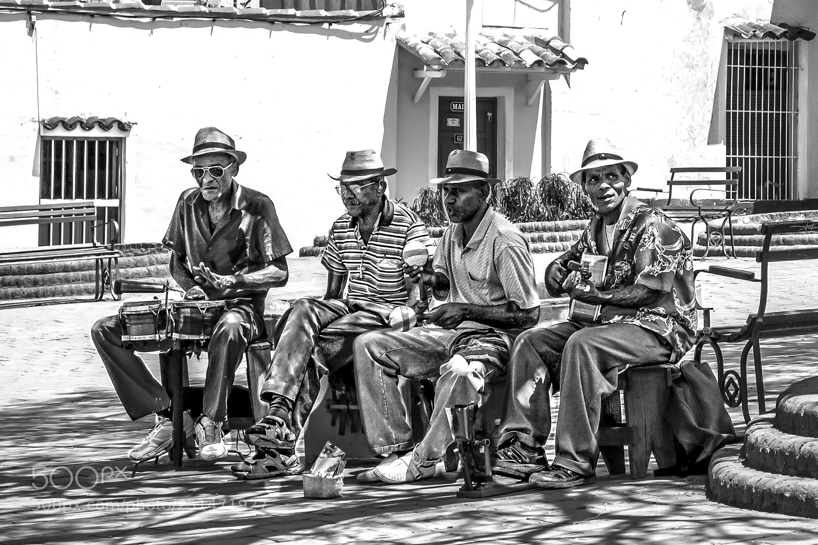 Sony a6000 sample photo. Cuban musicians photography