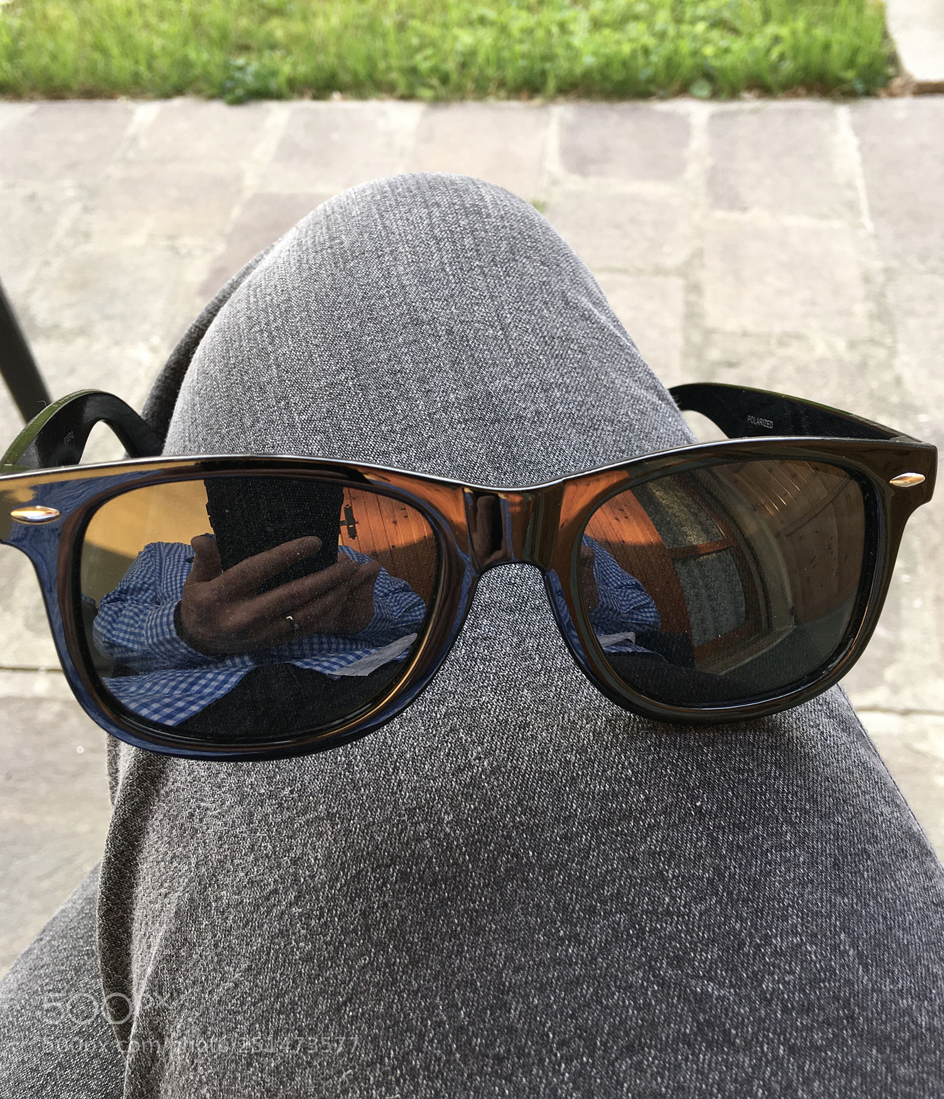 Apple iPhone 6s Plus sample photo. Knee face photography