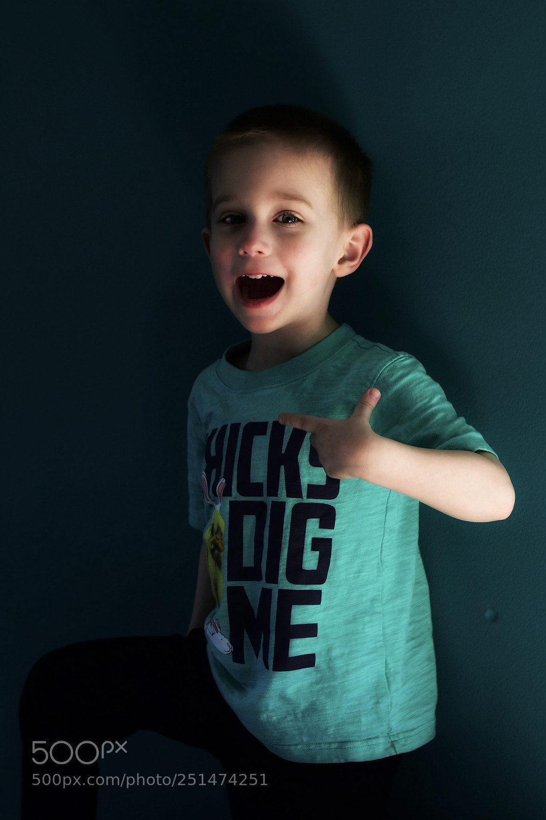 Nikon D5600 sample photo. Ladies man photography