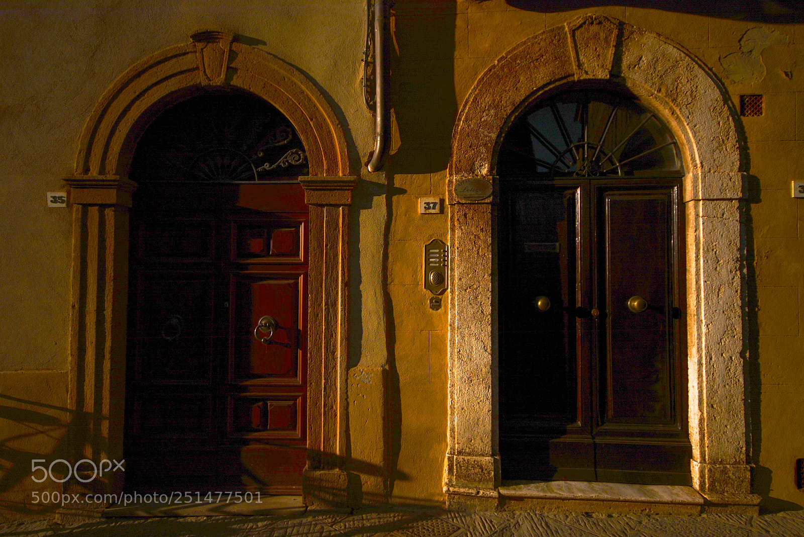 Nikon D7100 sample photo. Doors at dusk photography
